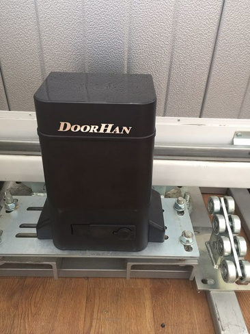 Привод DoorHan SLIDING-1300PRO+2 пульта в подарок