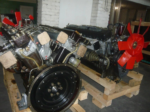 Двигатель дизельный 1Д12В-300КС, 300 л. с.