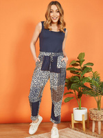 Yumi Укороченные брюки с животным принтом в стиле пэчворк, Темно-синий/Мульти