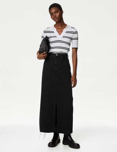 Джинсовая длинная юбка с разрезом спереди Marks & Spencer, черный