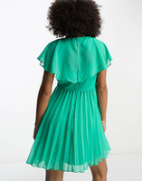 Изумрудно-зеленое платье мини со складками и треугольными рукавами ASOS DESIGN