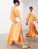 Оранжевое атласное свободное платье макси с длинными рукавами ASOS EDITION