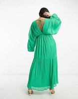 Ярко-зеленое платье макси с микроплиссировкой и трапецией с крыльями летучей мыши ASOS DESIGN Petite