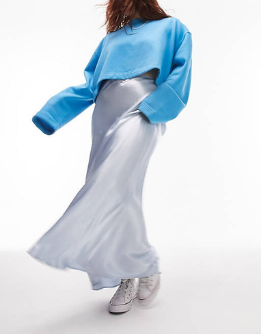 Голубая атласная юбка макси с косой посадкой Topshop Curve