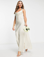 Атласное платье макси с капюшоном и юбкой со вставками ASOS DESIGN Bridesmaid цвета шампанского