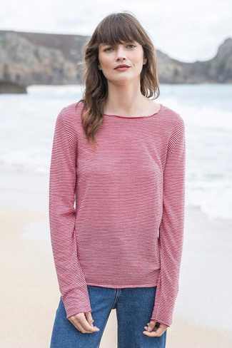 Розовый свитер с круглым вырезом из шерсти мериноса Celtic & Co., розовый