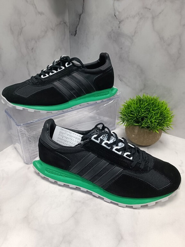 Кроссовки Adidas Racing 1