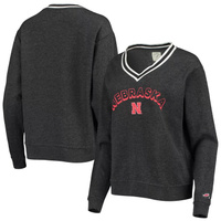 Женская студенческая одежда, черный пуловер с треугольным вырезом и v-образным вырезом Nebraska Huskers Victory Springs